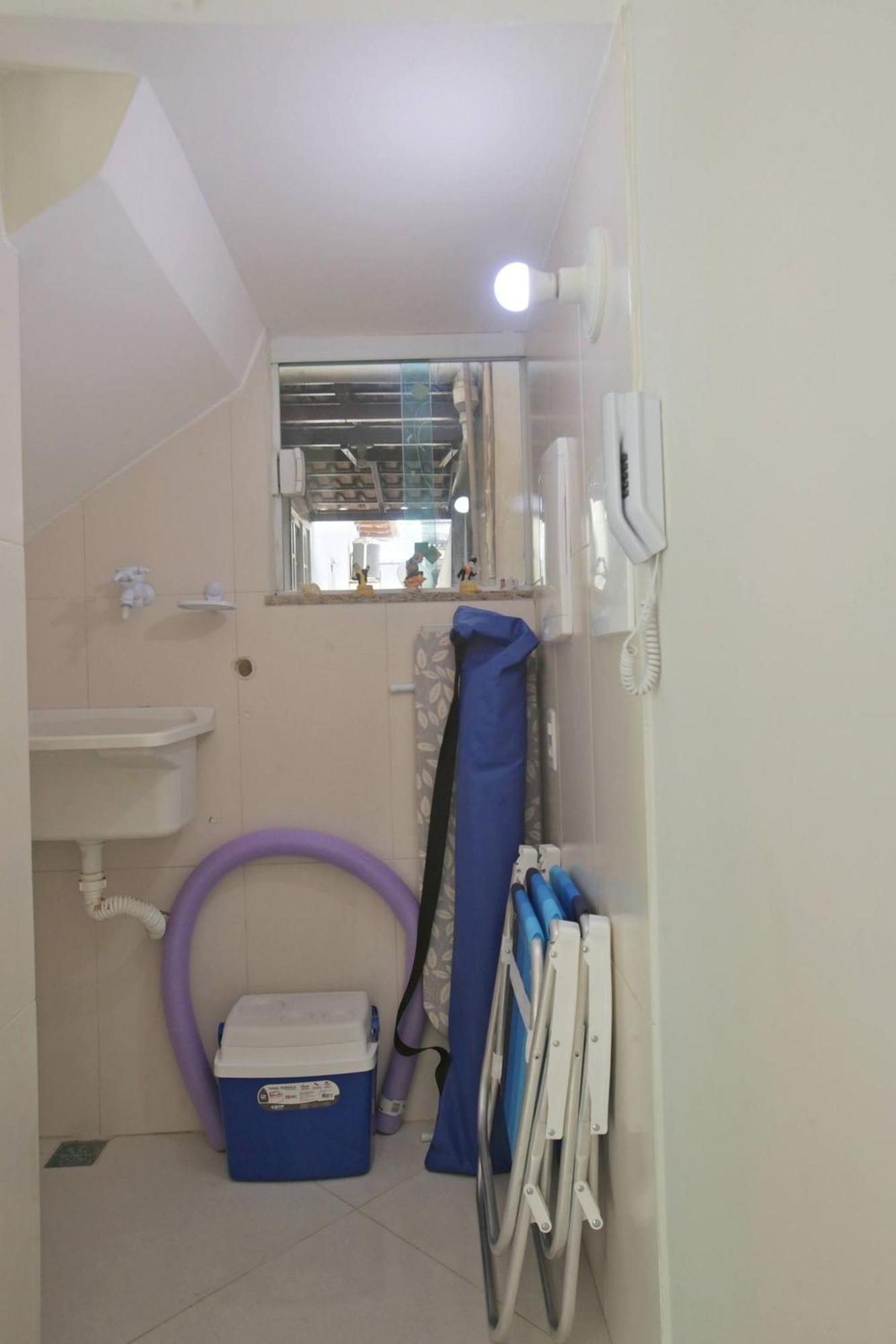 Estudio Com Ar Refrigerado A 300 M