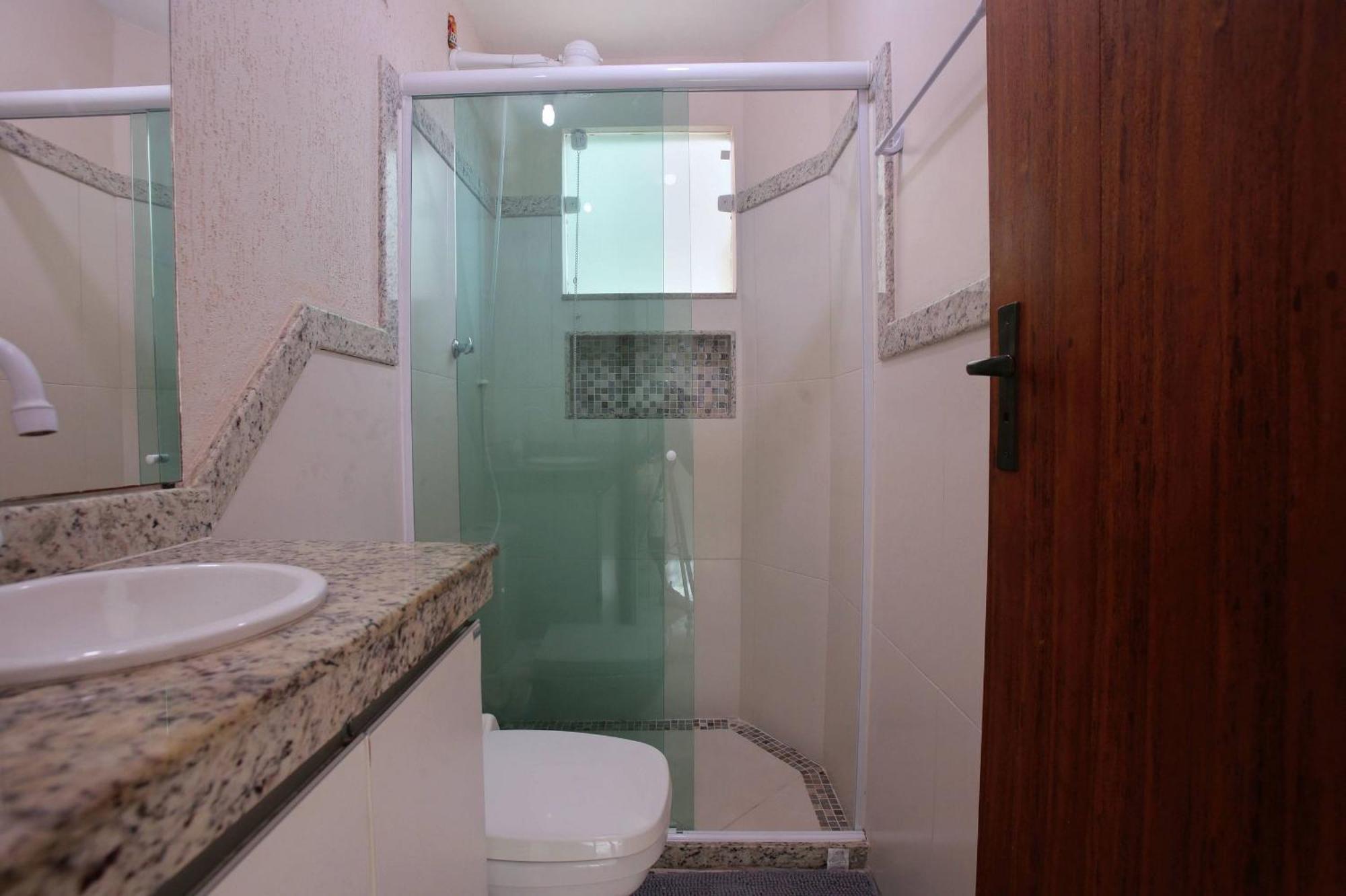 Estudio Com Ar Refrigerado A 300 M *